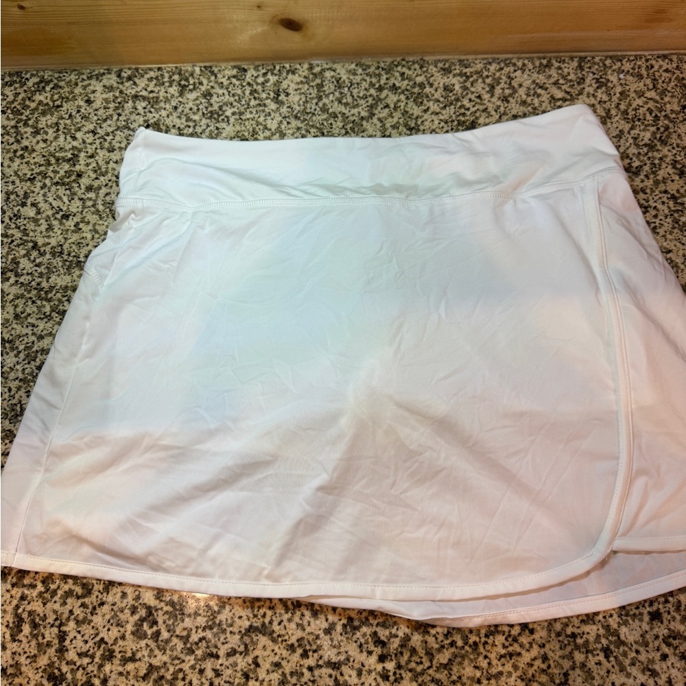 BCG Womens Size Large White Club Sport Athletic Skort‎